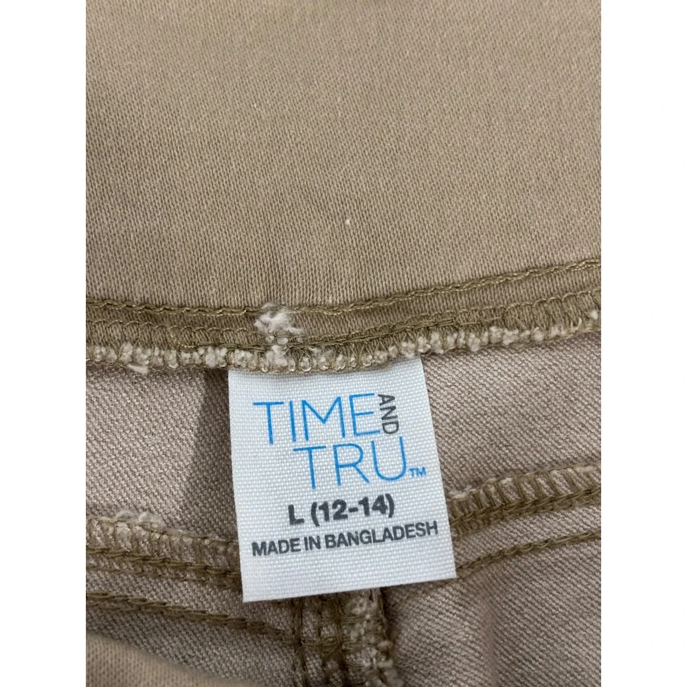 Time and Tru Womens Tan Khaki Pull On Capri Pants Stretch Denim Size L 12-14 NWT - Picture 3 of 3